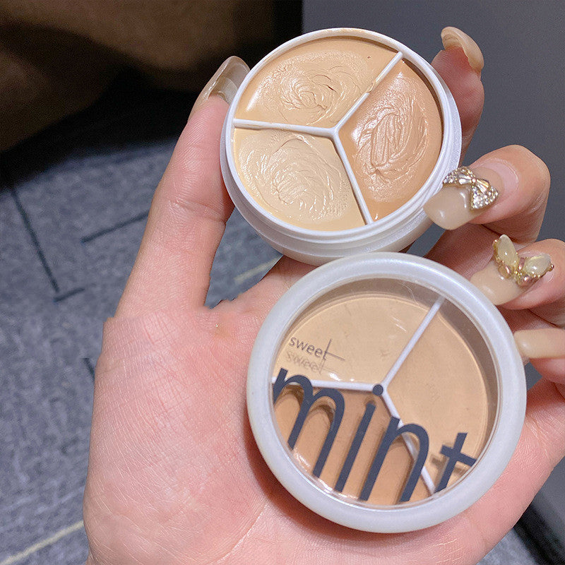Tri-Color Concealer Foundation – Flawless Coverage & Natural Finish